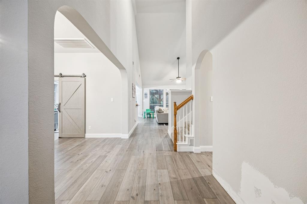 5902 Ambassador Lane