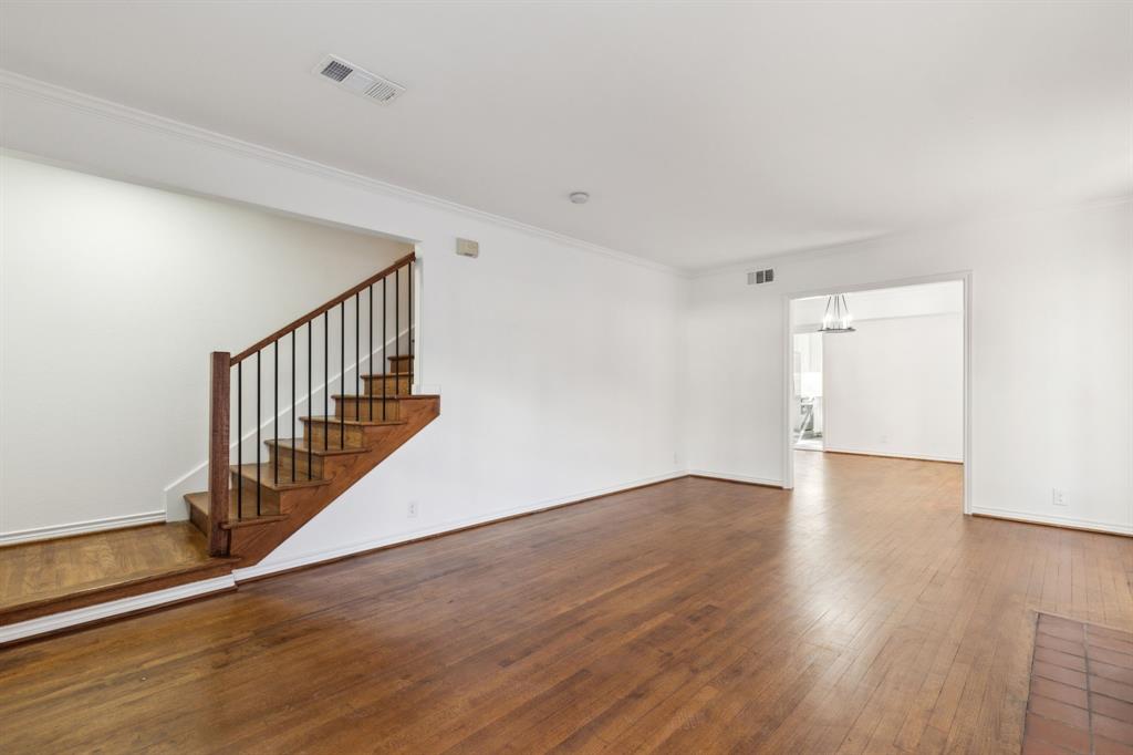 3109 Mockingbird Lane 3109 & 3111