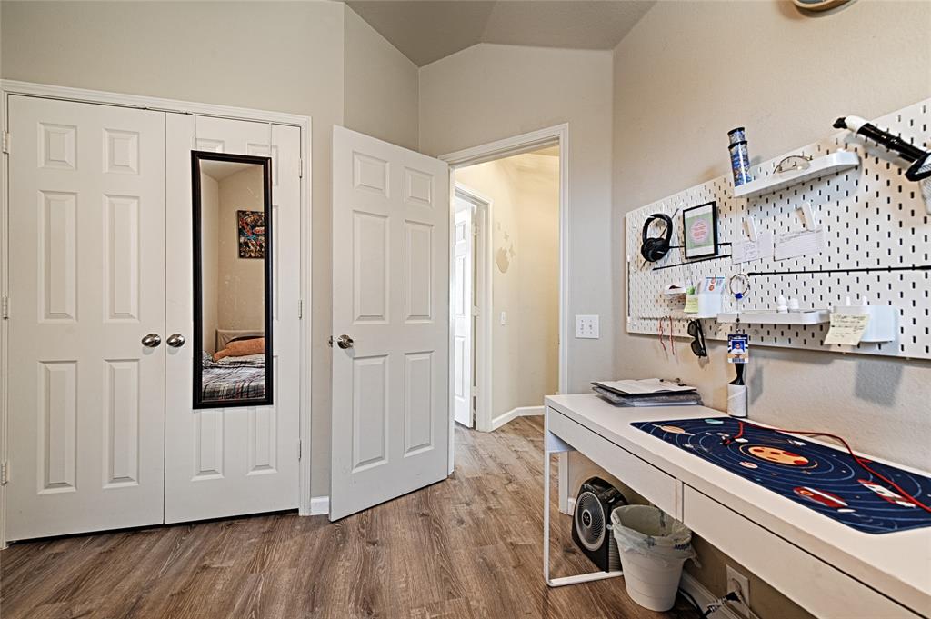 Fountainview Ph One - Residential