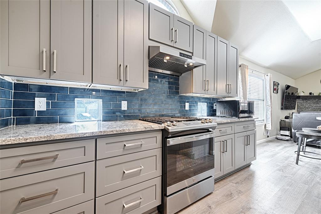 Fountainview Ph One - Residential