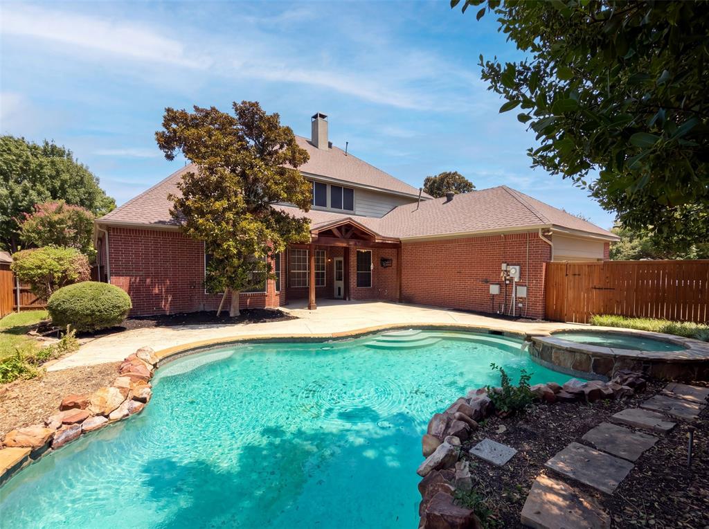 7645 Hove Court