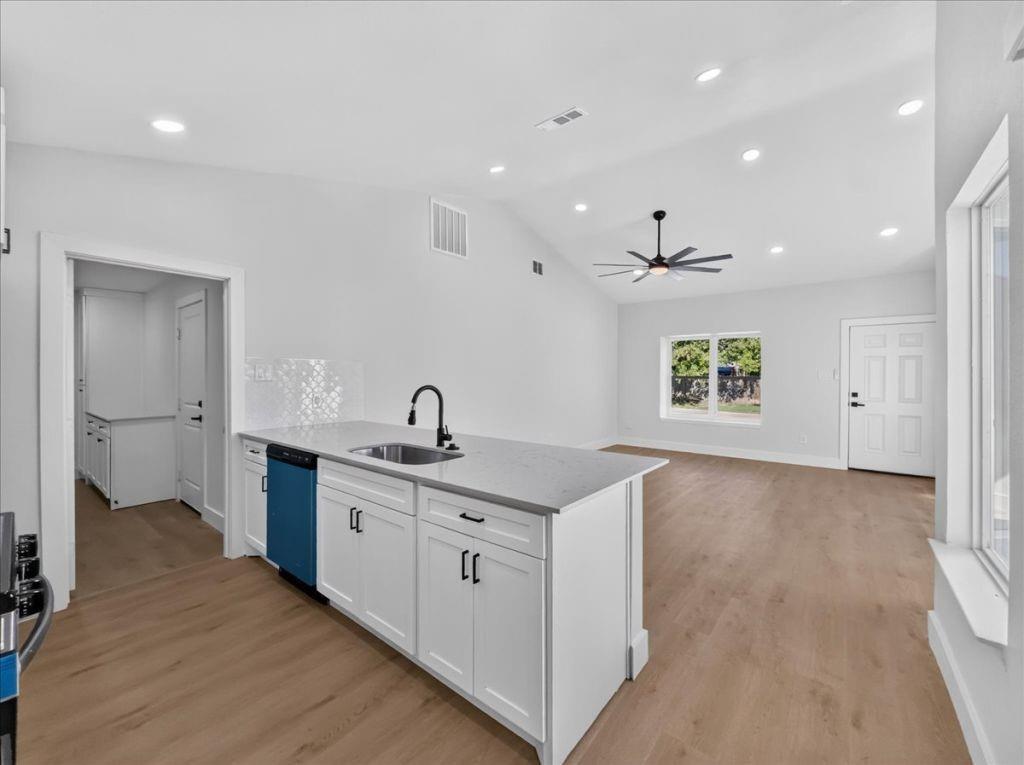 5502 Bainbridge Drive
