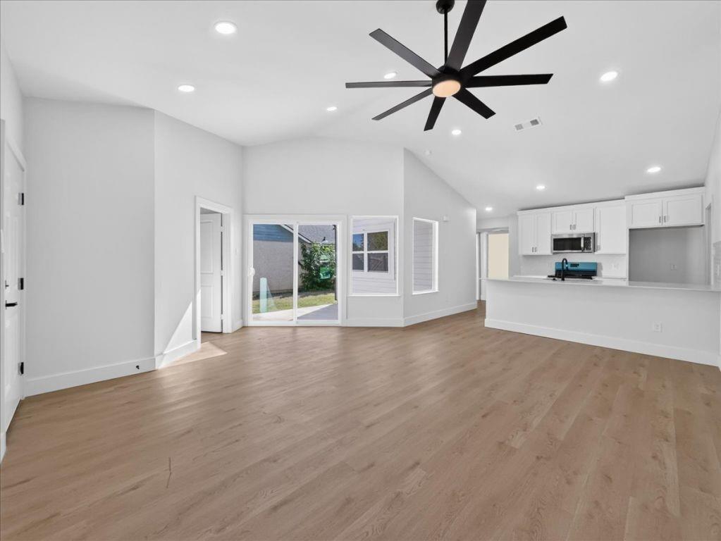 5502 Bainbridge Drive