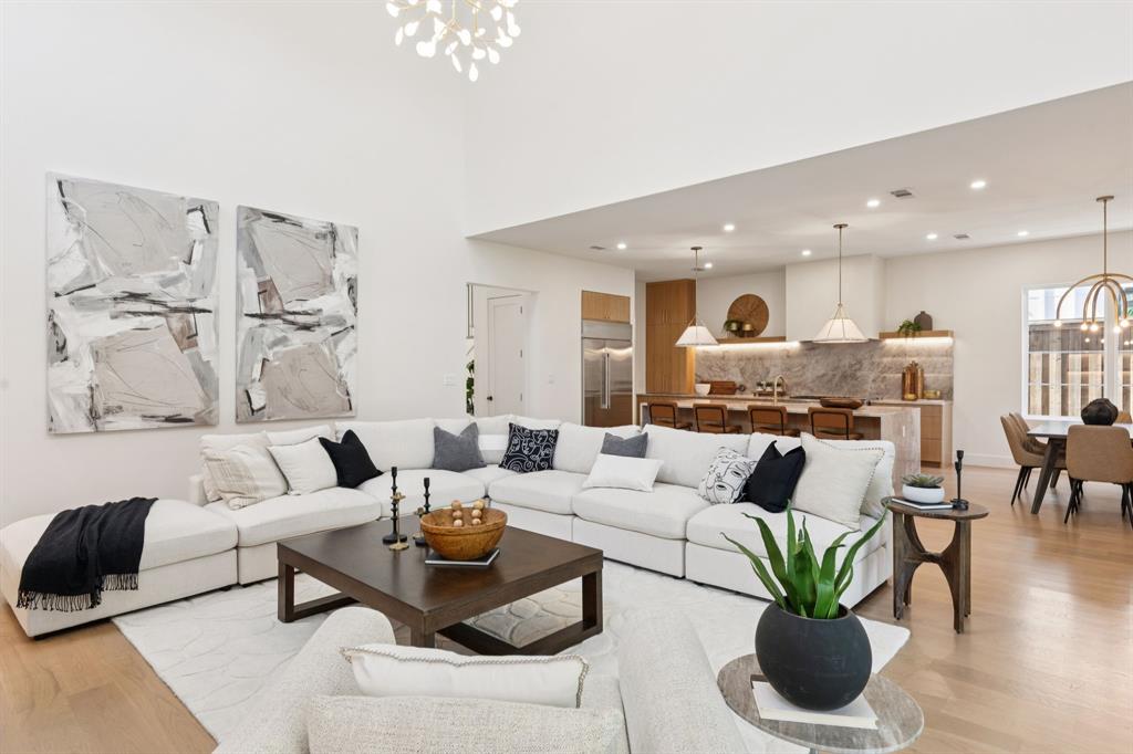 Ross Ave Annex - Residential