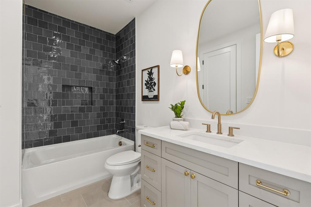 Ross Ave Annex - Residential