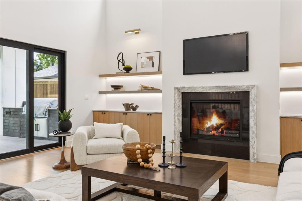 Ross Ave Annex - Residential