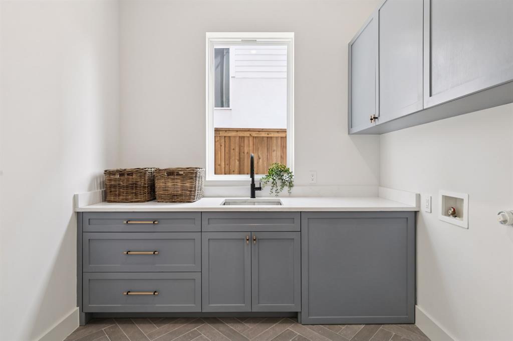 Ross Ave Annex - Residential