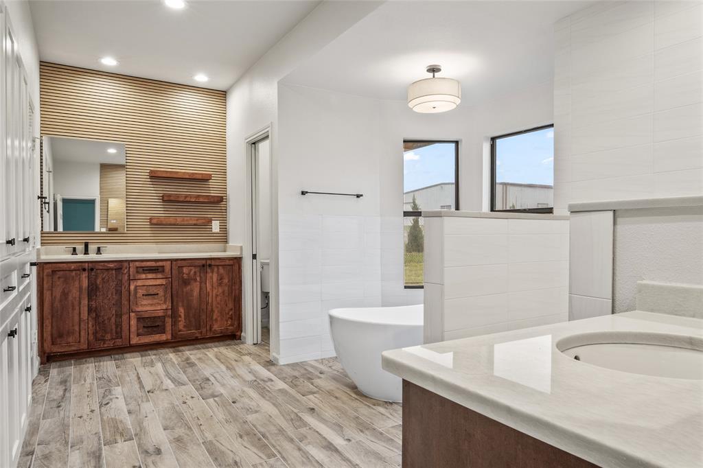 Eagles Nest Estate - Residential