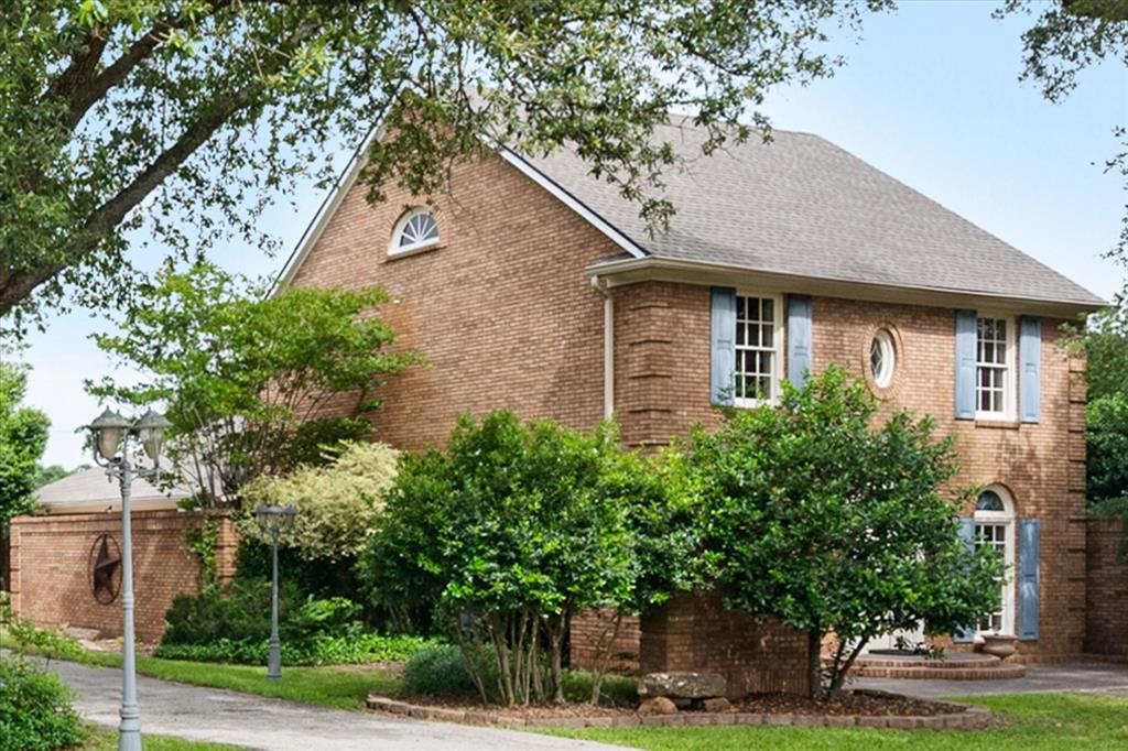 301 Peachtree Street