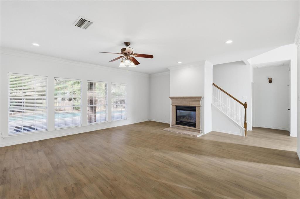 1617 Forest Bend Lane