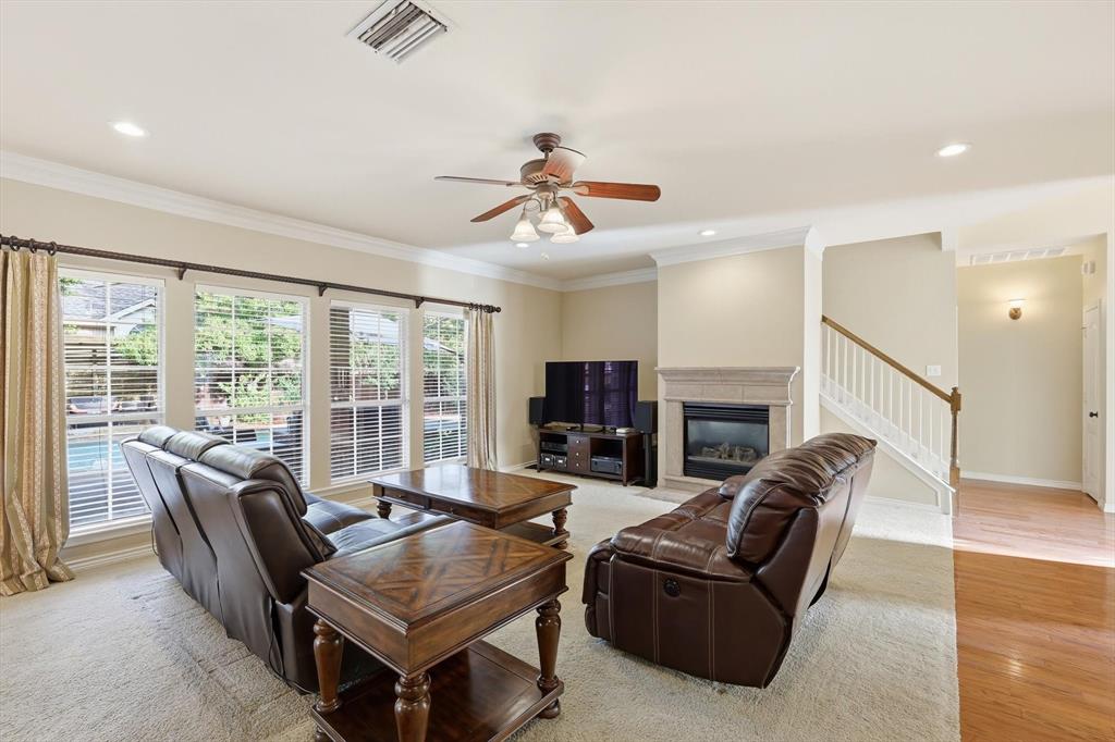 1617 Forest Bend Lane