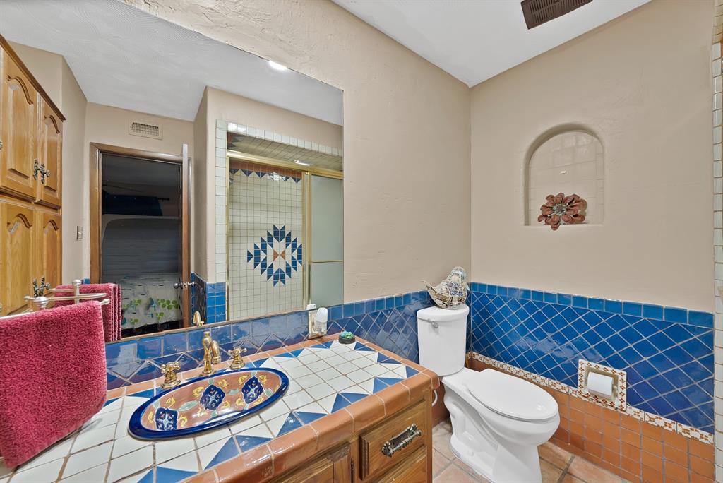 A-173 J CRUMP 25 acres - Residential