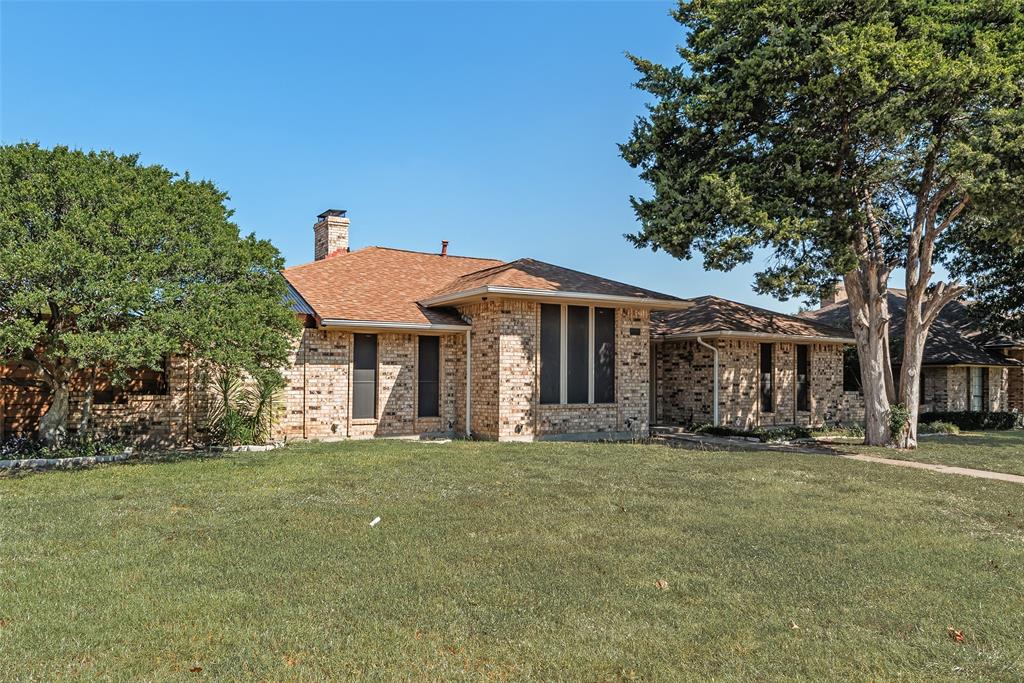 1335 Meadow Ridge