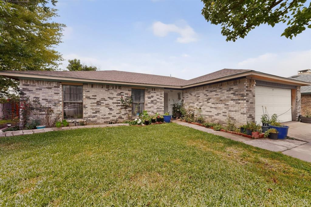 1317 Belinda Court