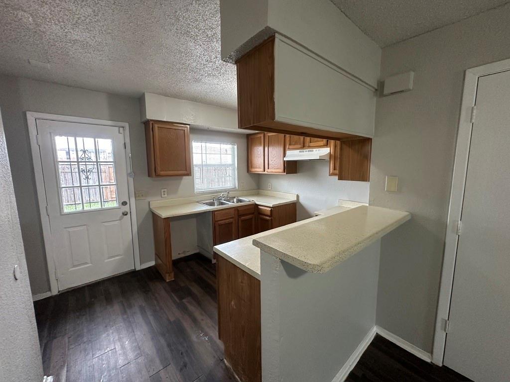 Village By The Creek - Residential