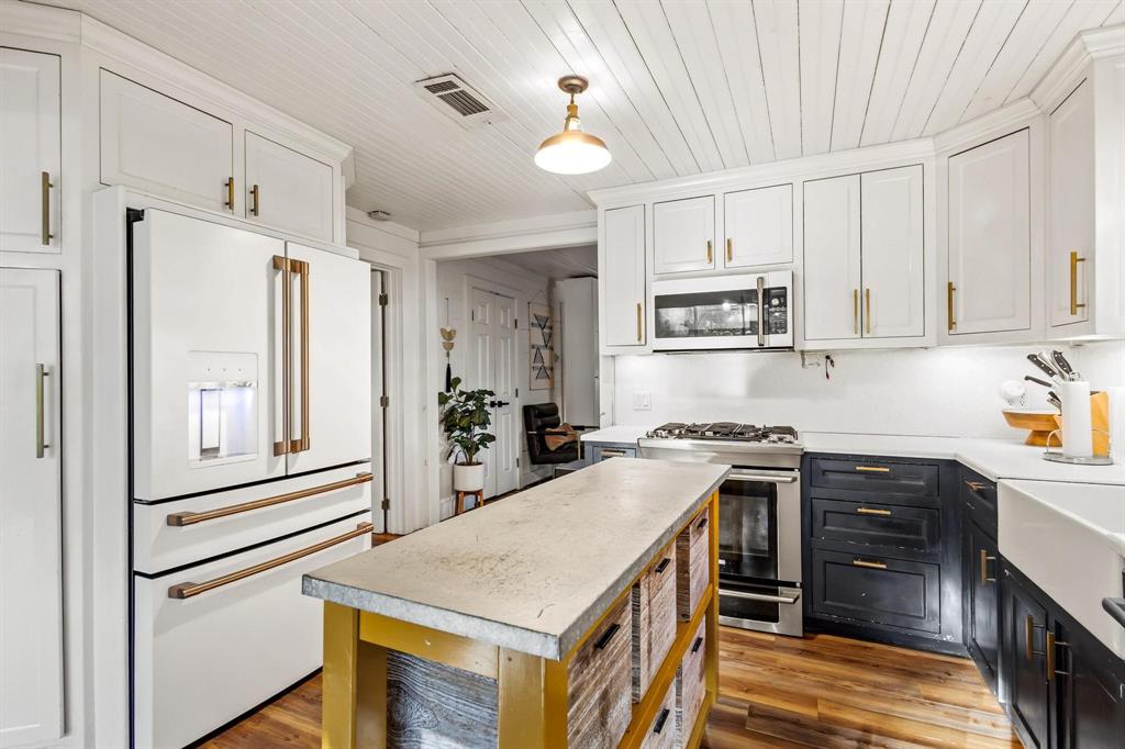 H BURKHARDT - Commercial Sale