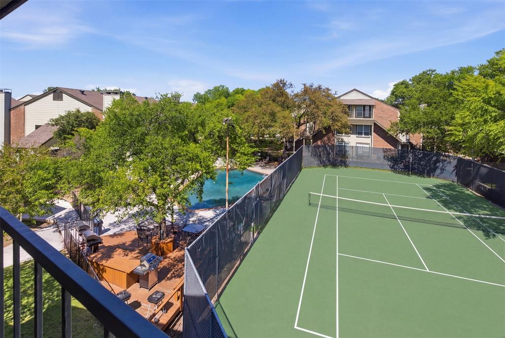 Woodhaven Condo - Residential