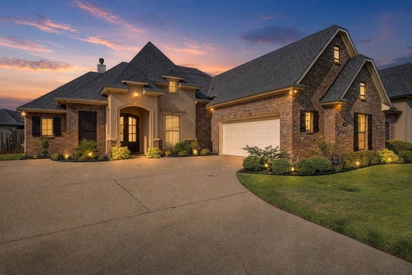 1208 PONTCHARTRAIN CT, BOSSIER CITY, LA 71111 - Image f497b3a4dba8da587afd9b919e8dccf8/2406555316