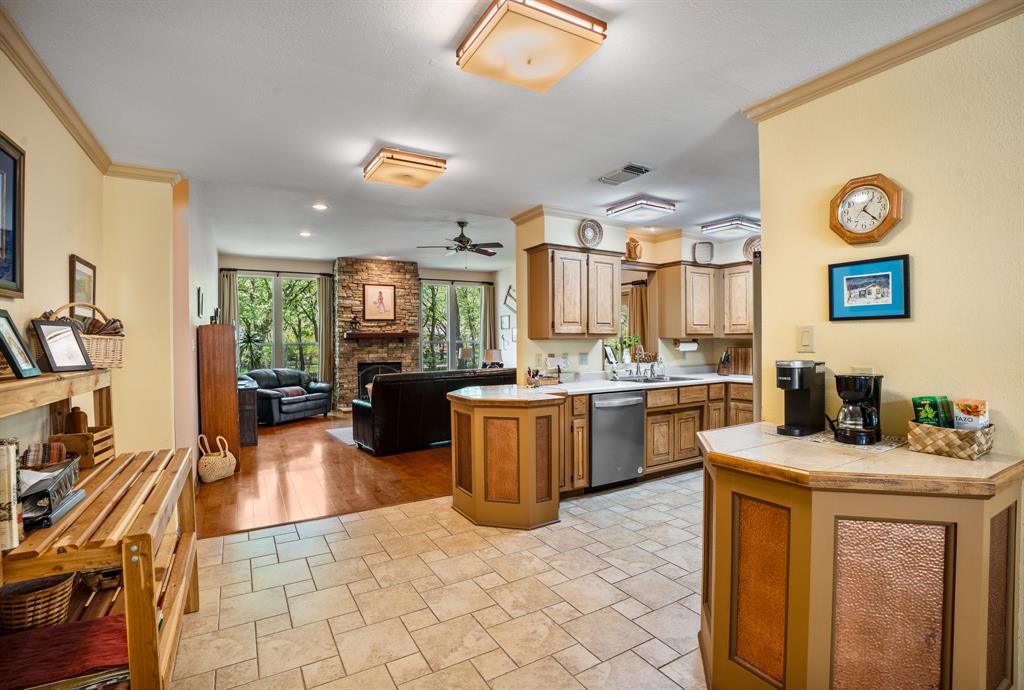 Decordova Bend Estate - Residential