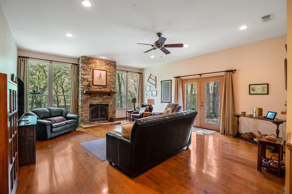 Decordova Bend Estate - Residential