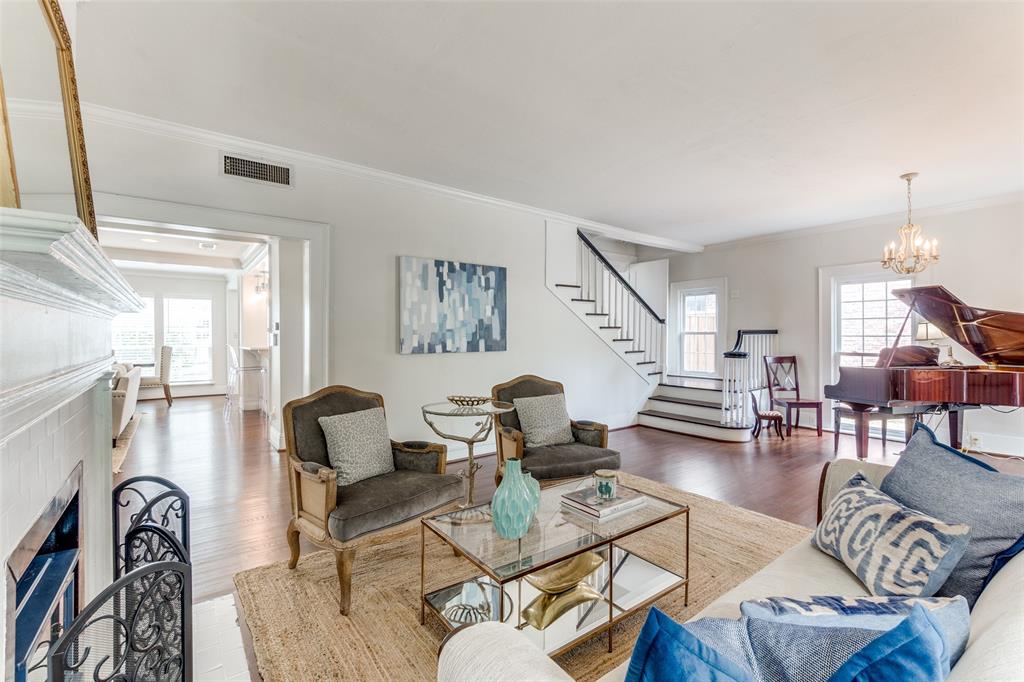 HIGHLAND PARK 4TH INST - Residential