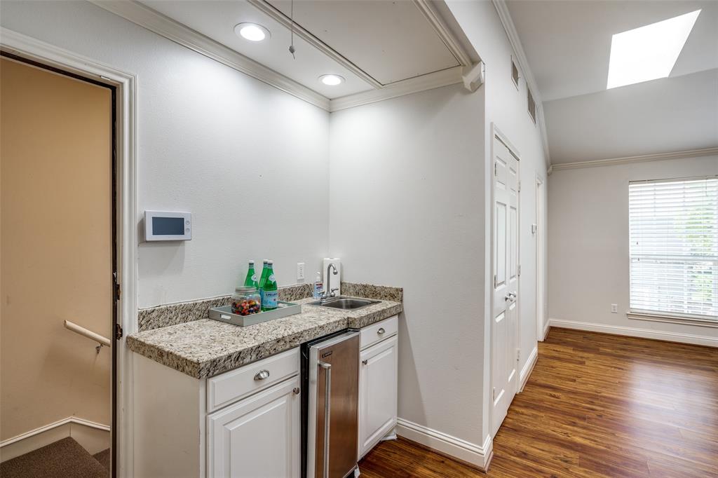 HIGHLAND PARK 4TH INST - Residential