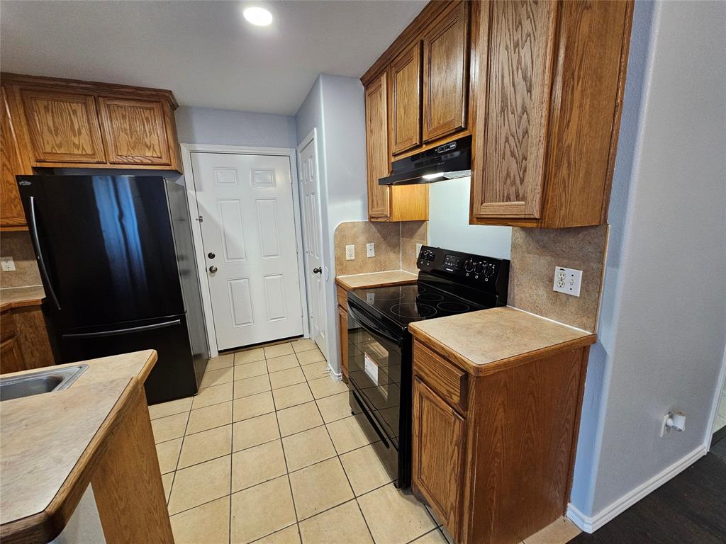 Brook Meadows 01 - Residential Lease