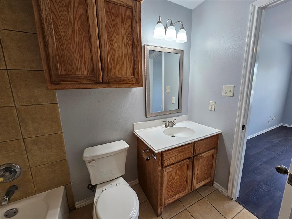 Brook Meadows 01 - Residential Lease