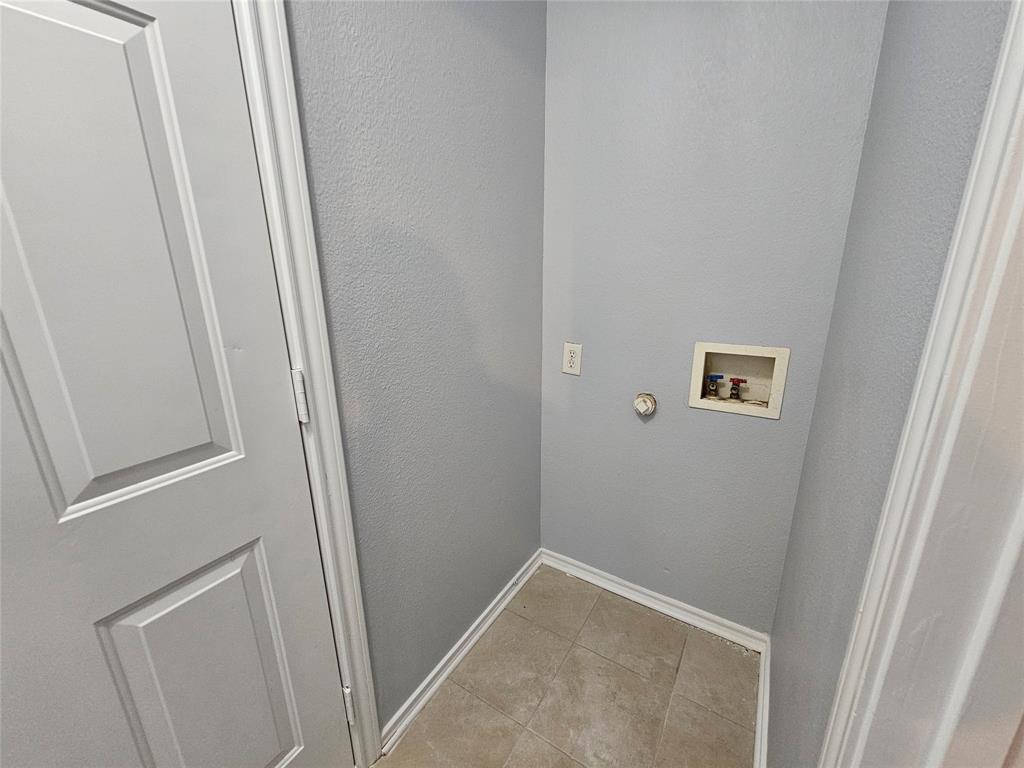 Brook Meadows 01 - Residential Lease