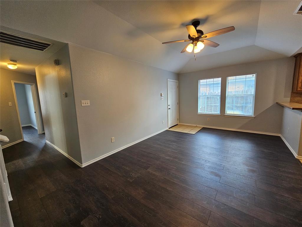 Brook Meadows 01 - Residential Lease