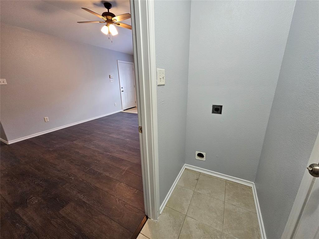 Brook Meadows 01 - Residential Lease