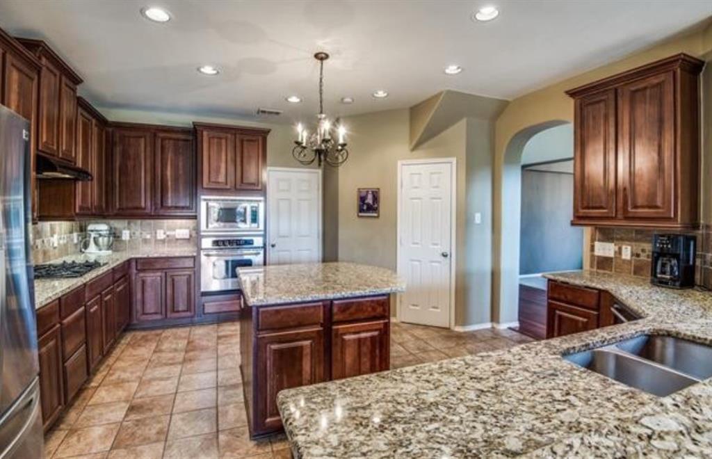 10975 La Grange Drive