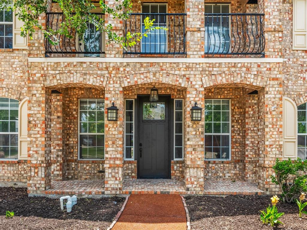 1441 Dimmit Drive