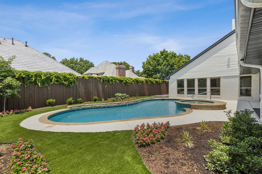 Prestonwood West - Residential