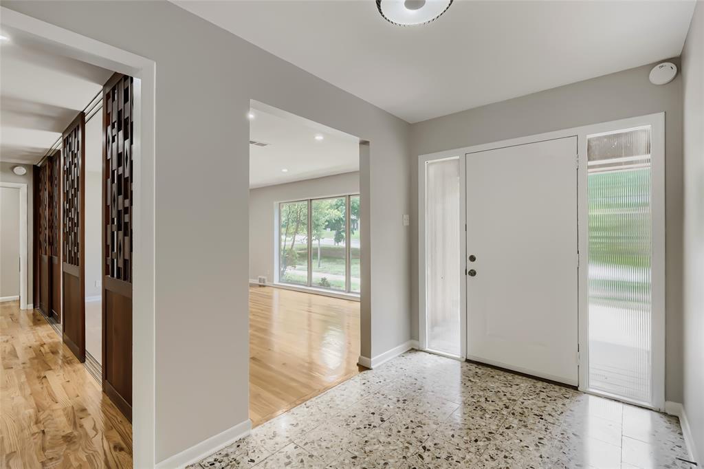 6606 Stonebrook Circle