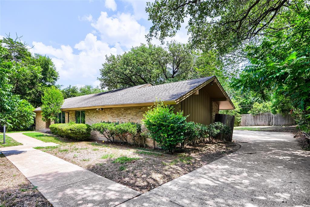 6606 Stonebrook Circle