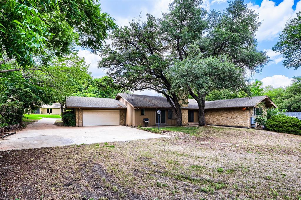 6606 Stonebrook Circle