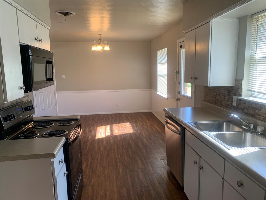 Crestview Addition-Bedford - Residential Lease