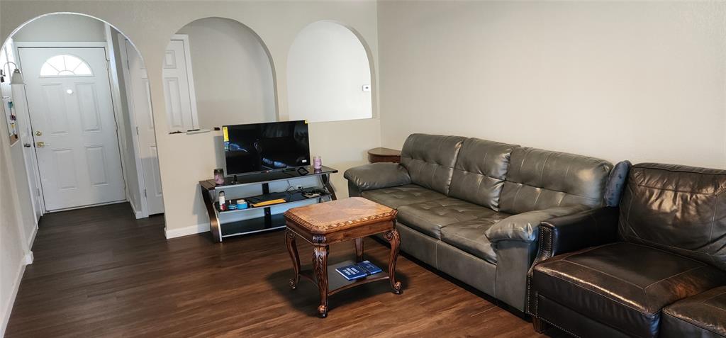 6036 Lindy Lane