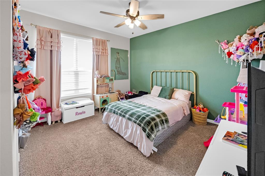 Olde Knoll - Residential