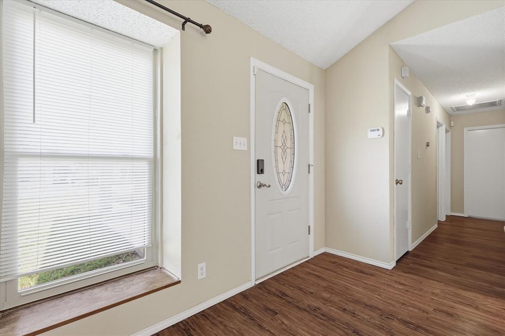 4118 Green Acres Circle