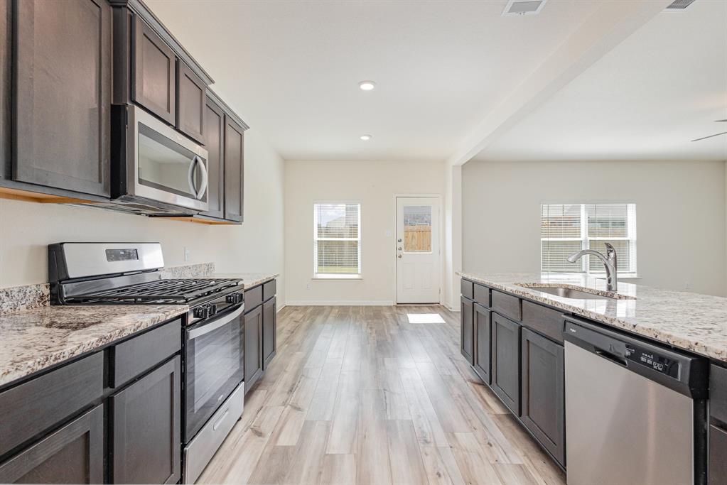 518 Bennie Leonard Street