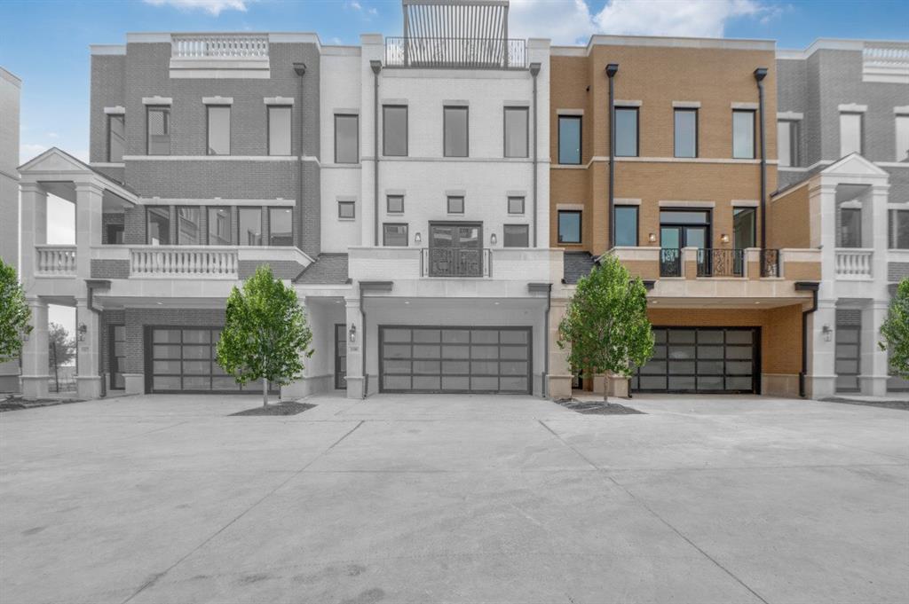 250 E Dallas Road 121