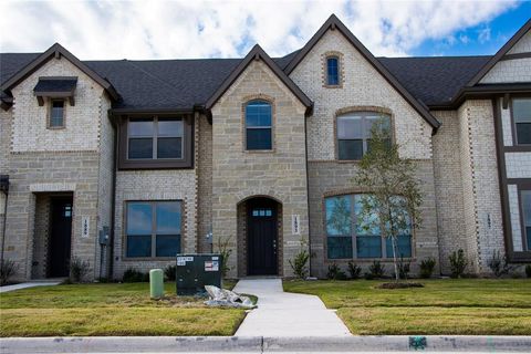 A home in Waxahachie