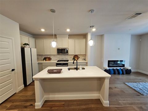 Photo of 7852 Manilla Drive, Rowlett, TX 75088 (MLS # 21142729)