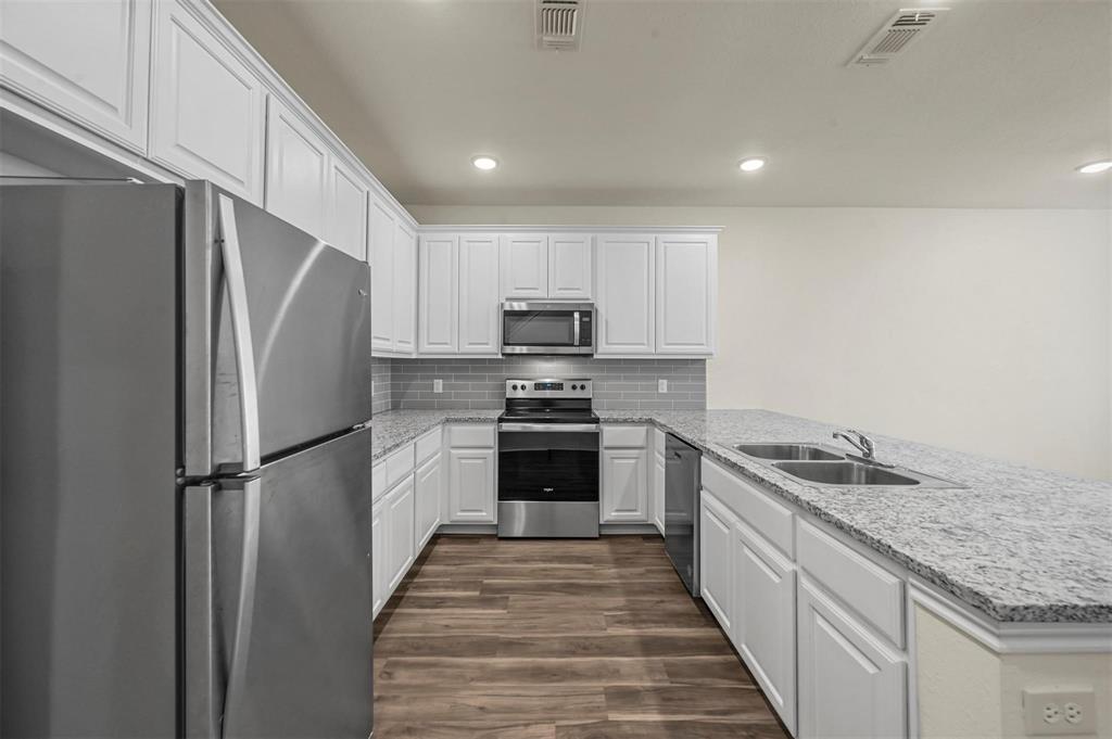 JP Simpson - Residential Lease