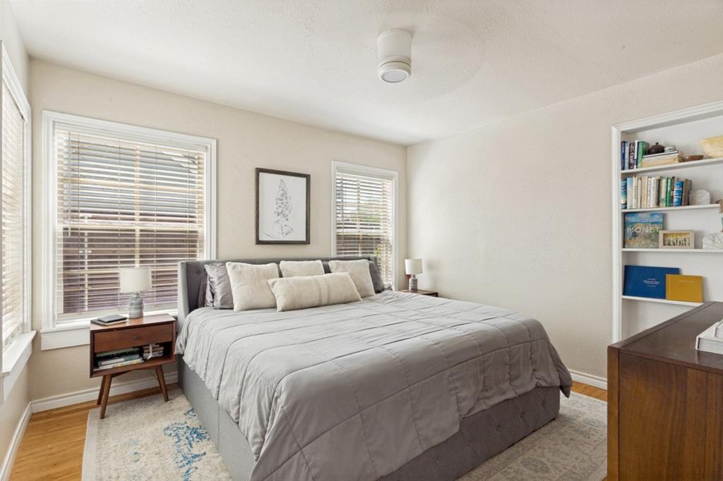 Crestwood - Residential