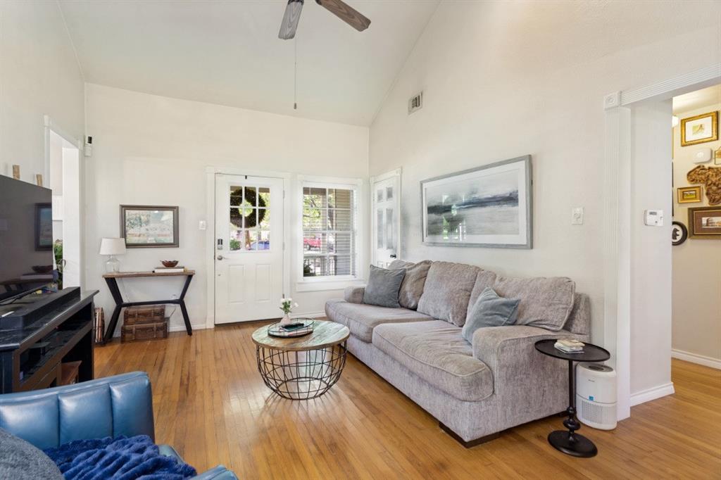Crestwood - Residential