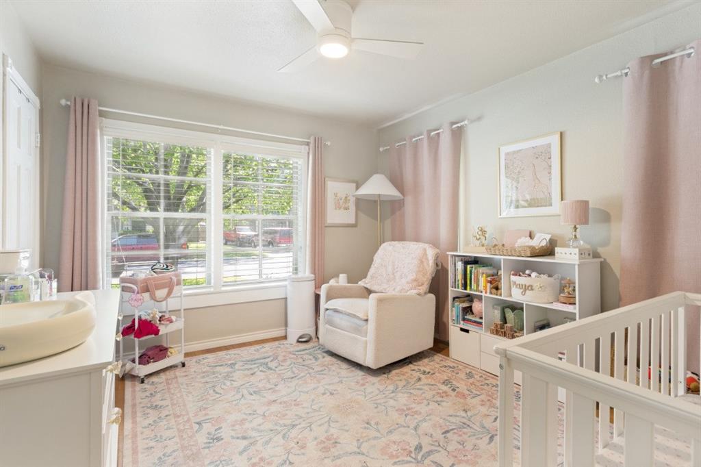 Crestwood - Residential