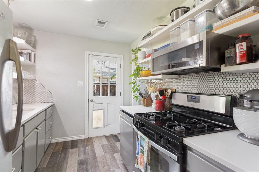 Crestwood - Residential